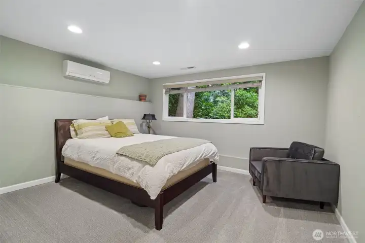 Downstairs bedroom.