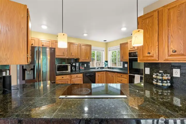 Kitchen Eating Bar