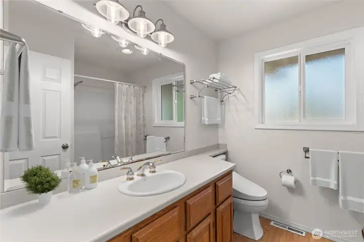 Main Bathroom (Partially Digitally Staged)