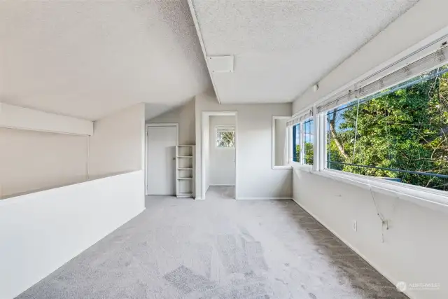 upper loft bedroom