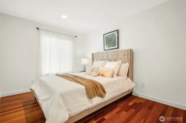 Additional bedroom.