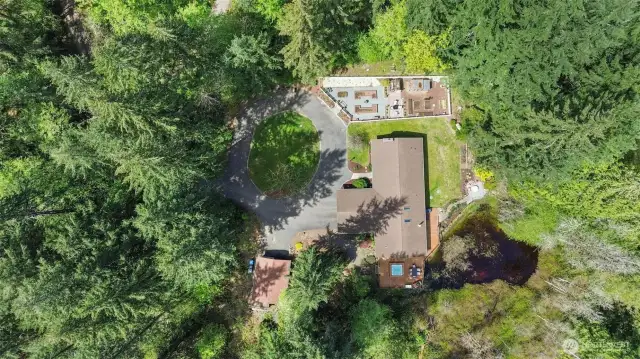 1.25 acres private oasis! Welcome home!