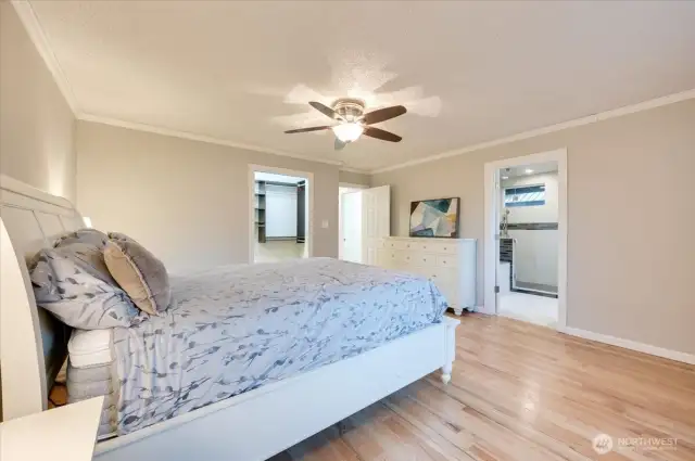 King Size Primary Suite