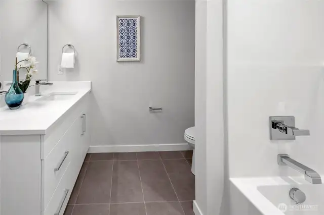 Full bath on top level (photos of lot34, same floorplan)