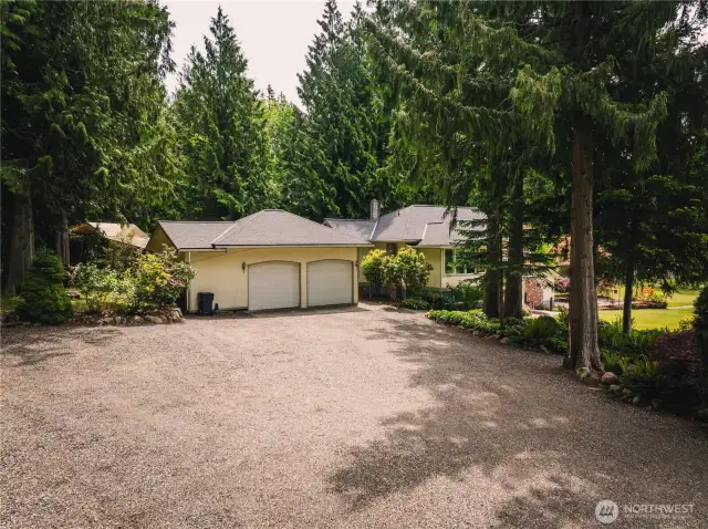 Double car garage