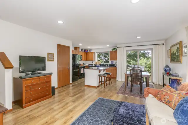 Beautiful open concept