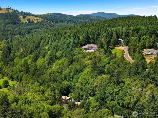 Breathtaking views with vibrant colors throughout the year!