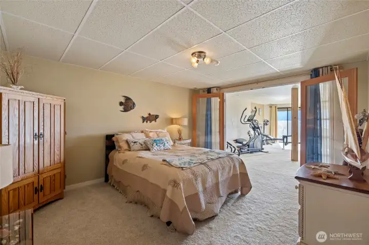 Downstairs guest space