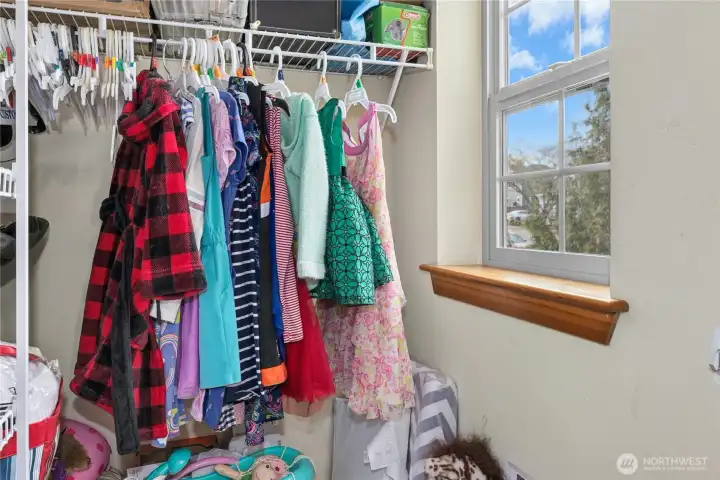 Walk in closet for 2nd bedroom