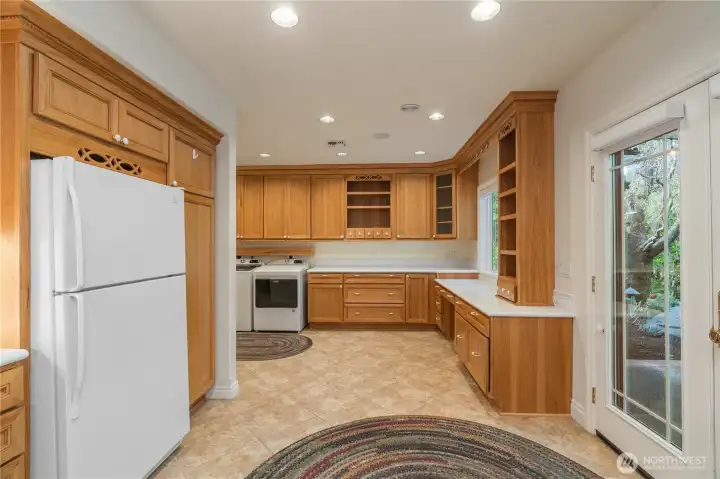 Laundry with second kitchen