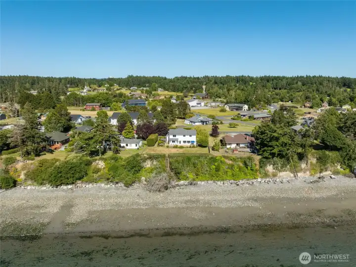 Enjoy Village amenities and your own private waterfront.
