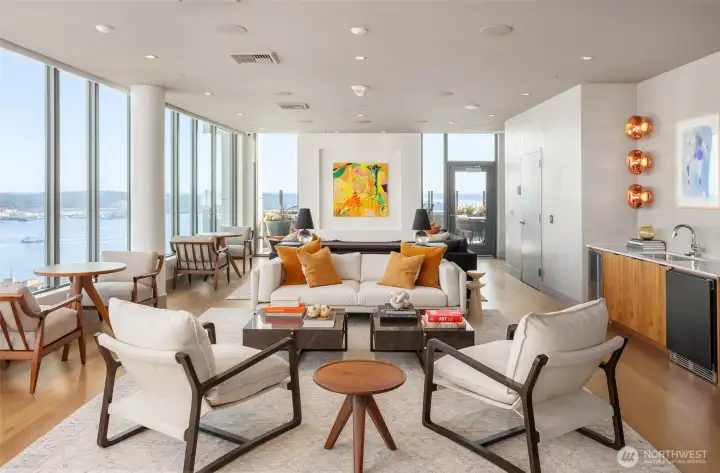 Lounge Seating