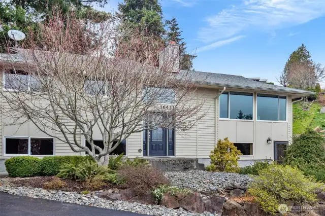 Classic Mid-Century Modern split-level