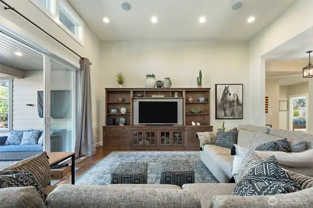 Greatroom with Double Sliding Doors to Patio