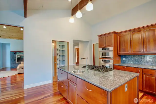 Kitchen has ample storage and large pantry.