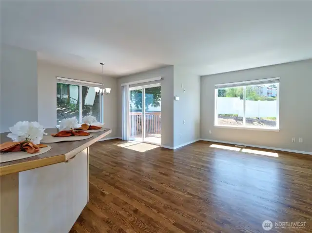 Large living/dining area