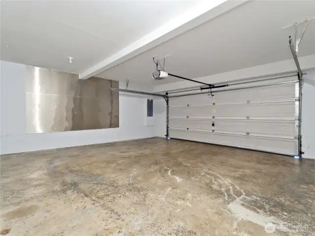 Spacious 2 car garage