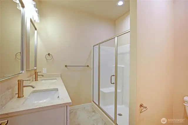 Primary Ensuite Bathroom