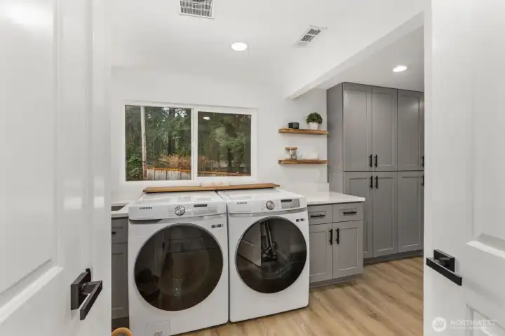 Main Home Laundry/Mudroom