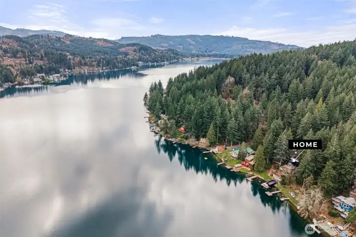 Friendly Summit Lake Shore Community