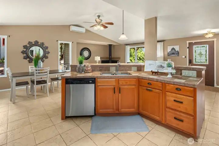 The kitchen has a large center island.