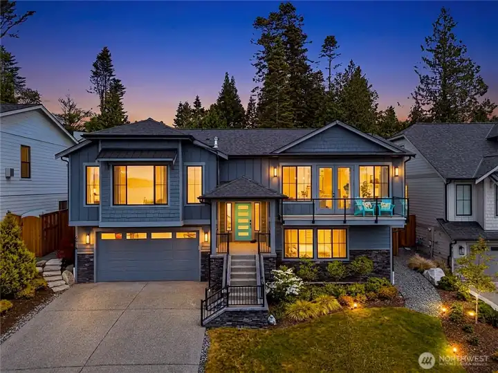 Beautiful contemporary home with water views. Beautiful contemporary home with water views.