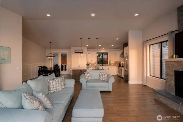 Bright open-concept living with stylish finishes and cozy charm. Bright open-concept living with stylish finishes and cozy charm.