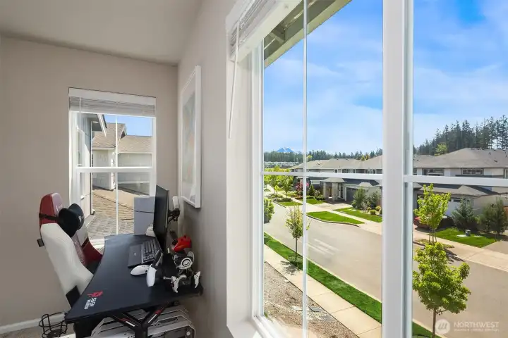 Upper level loft with views of Mt Rainier