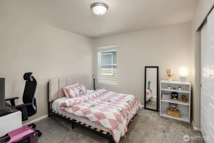 Upper level bedroom 1
