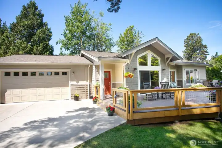 Front Exterior & Entertainment Deck