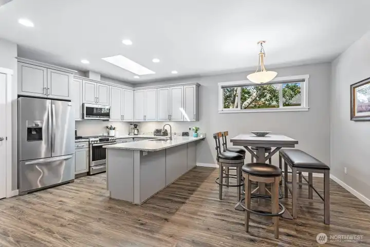 Kitchen with Island Seating