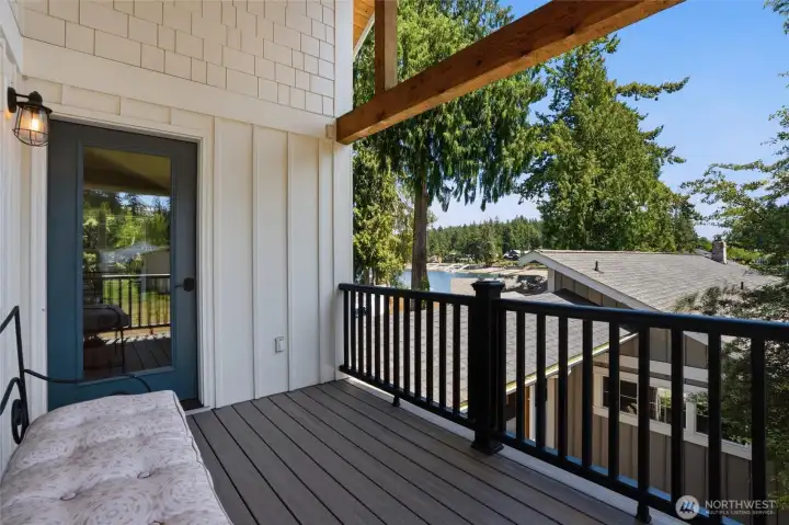 A private deck in the guest quarters also enjoys the views and activities on Horsehead Bay, providing a serene vantage point for morning coffee or sunset relaxation. This exclusive outdoor space offers direct sightlines to the water, ensuring that guests can fully immerse themselves in the tranquil atmosphere and scenic beauty of the surrounding bay. A private deck in the guest quarters also enjoys the views and activities on Horsehead Bay, providing a serene vantage point for morning coffee or sunset relaxation. This exclusive outdoor space offers direct sightlines to the water, ensuring that guests can fully immerse themselves in the tranquil atmosphere and scenic beauty of the surrounding bay.