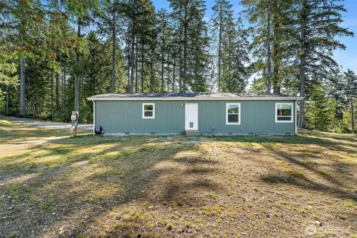 View of back side of home.