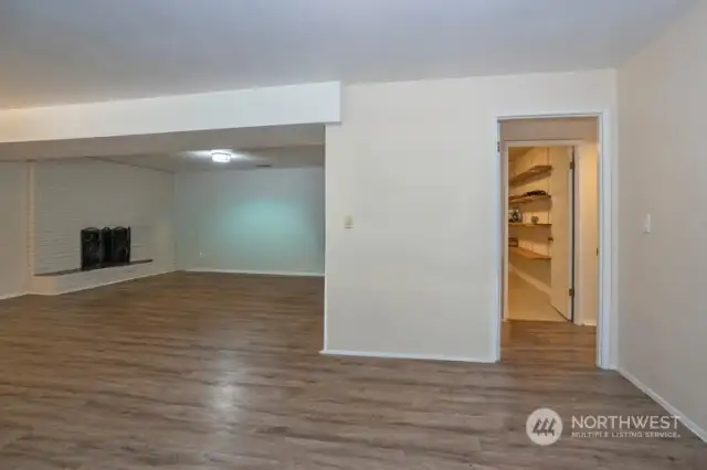 Personalize this space to your liking. Separate business space (private entry), MIL space (easy to plumb for a small kitchenette), game room. So many options.