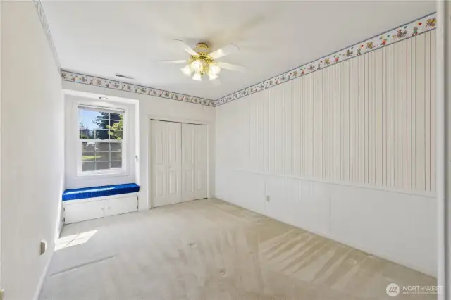 One of the two guest room. Nice bench window seat