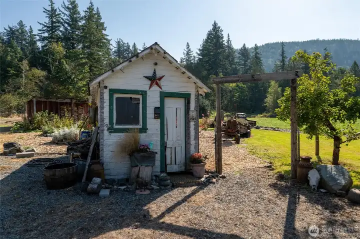 cute little shed