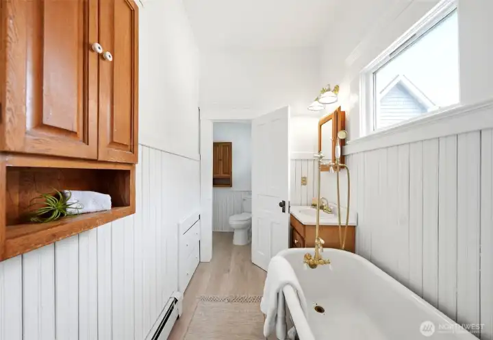 New flooring, toilet, and paint throughout