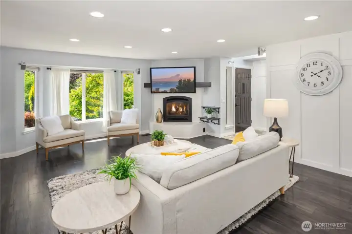 Living room 3