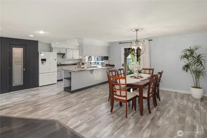 Kitchen/Dining
