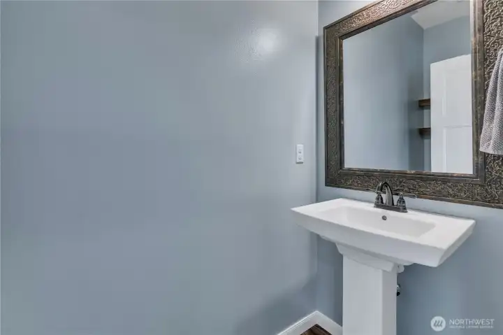 Formal powder bath on the main level! Formal powder bath on the main level!