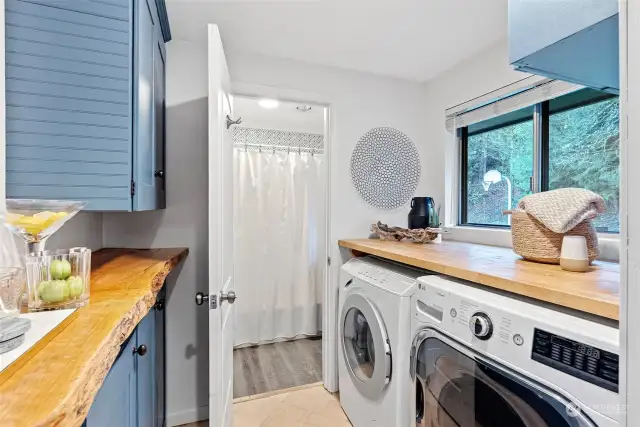 Charming Laundry room leads to 2nd Full bath.