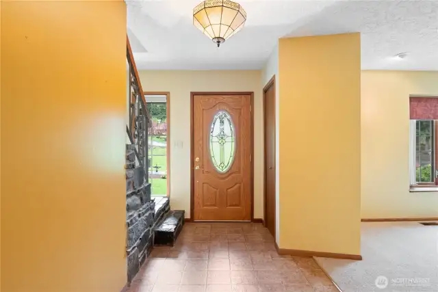 Welcoming entry