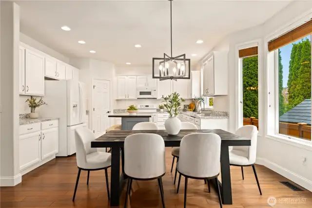 Gather with those near & dear in your spacious kitchen and nook