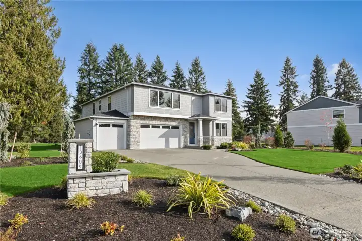 Photos are for representational purposes only.  Colors and options may vary.