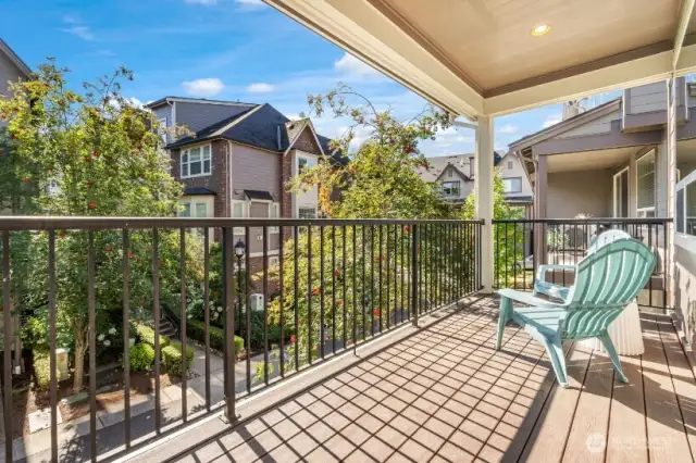 Spacious deck: great for summer relaxation.