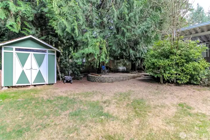 Extra storage, raised gardens and sorry the chicken coop does not stay :(