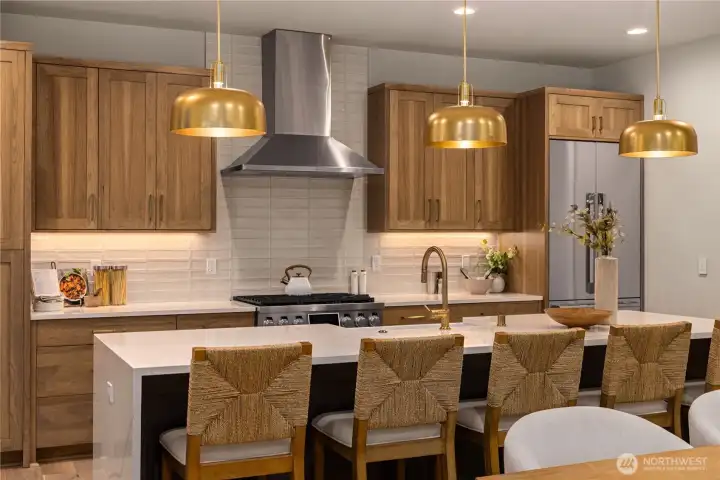 Huntwood custom kitchen cabinetry