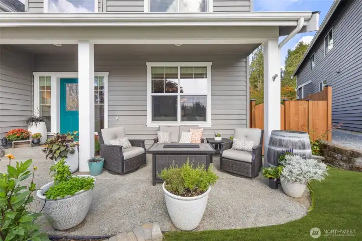 Inviting, south facing front porch. Nice place for morning coffee!
