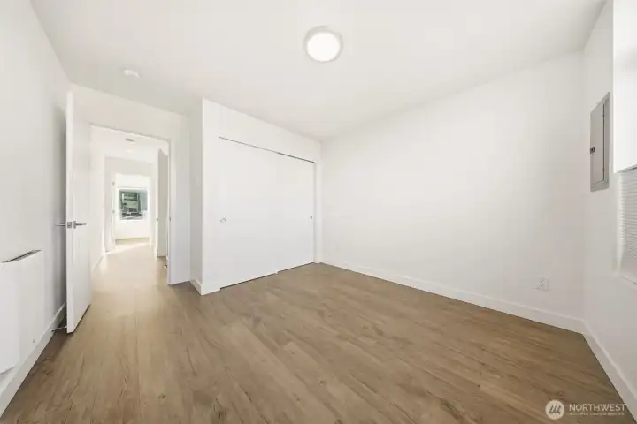 Second bedroom showing closet