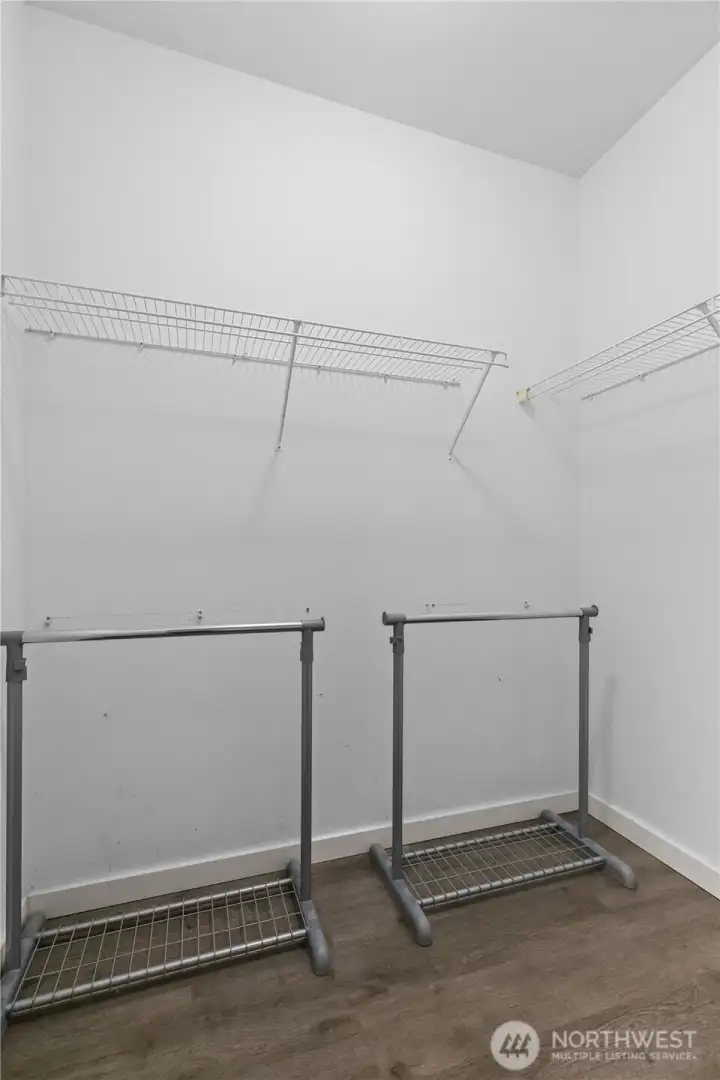 Master bed walk-in closet